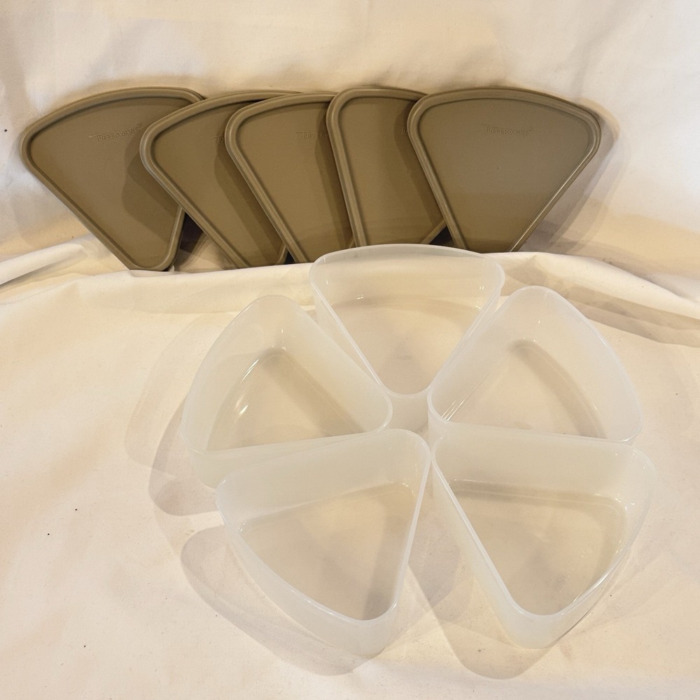 Vintage Tupperware Lazy Susan Revolving Turntable 5 Pie Wedge Shaped Relish Tray